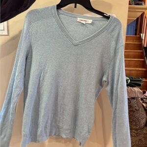 Calvin Klein Light Blue V-Neck Lightweight Sweater – Size Small Petite